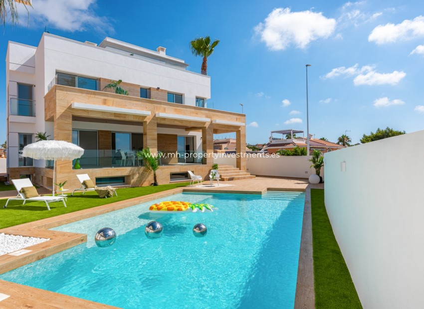 Neubau - detached - Ciudad Quesada