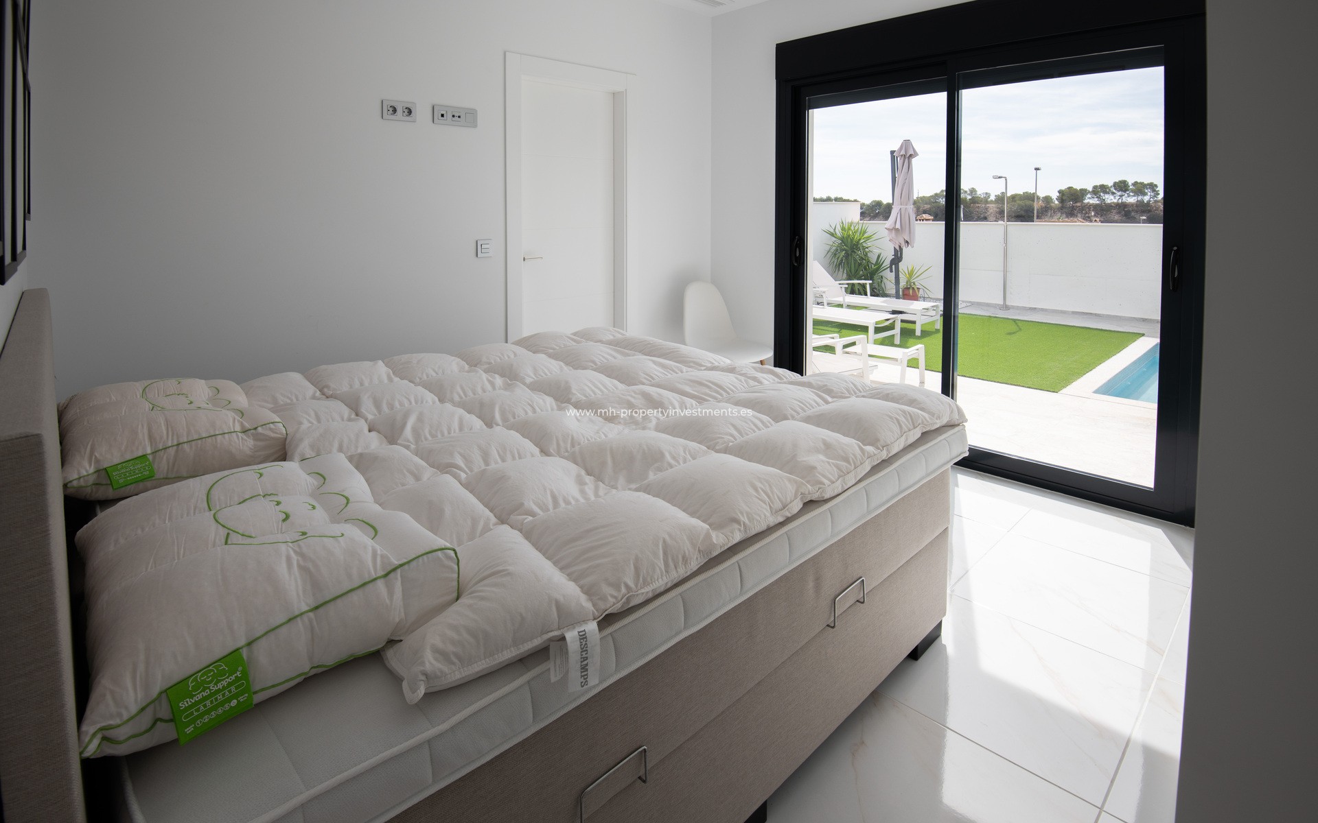 Neubau - detached - Pinar de Campoverde