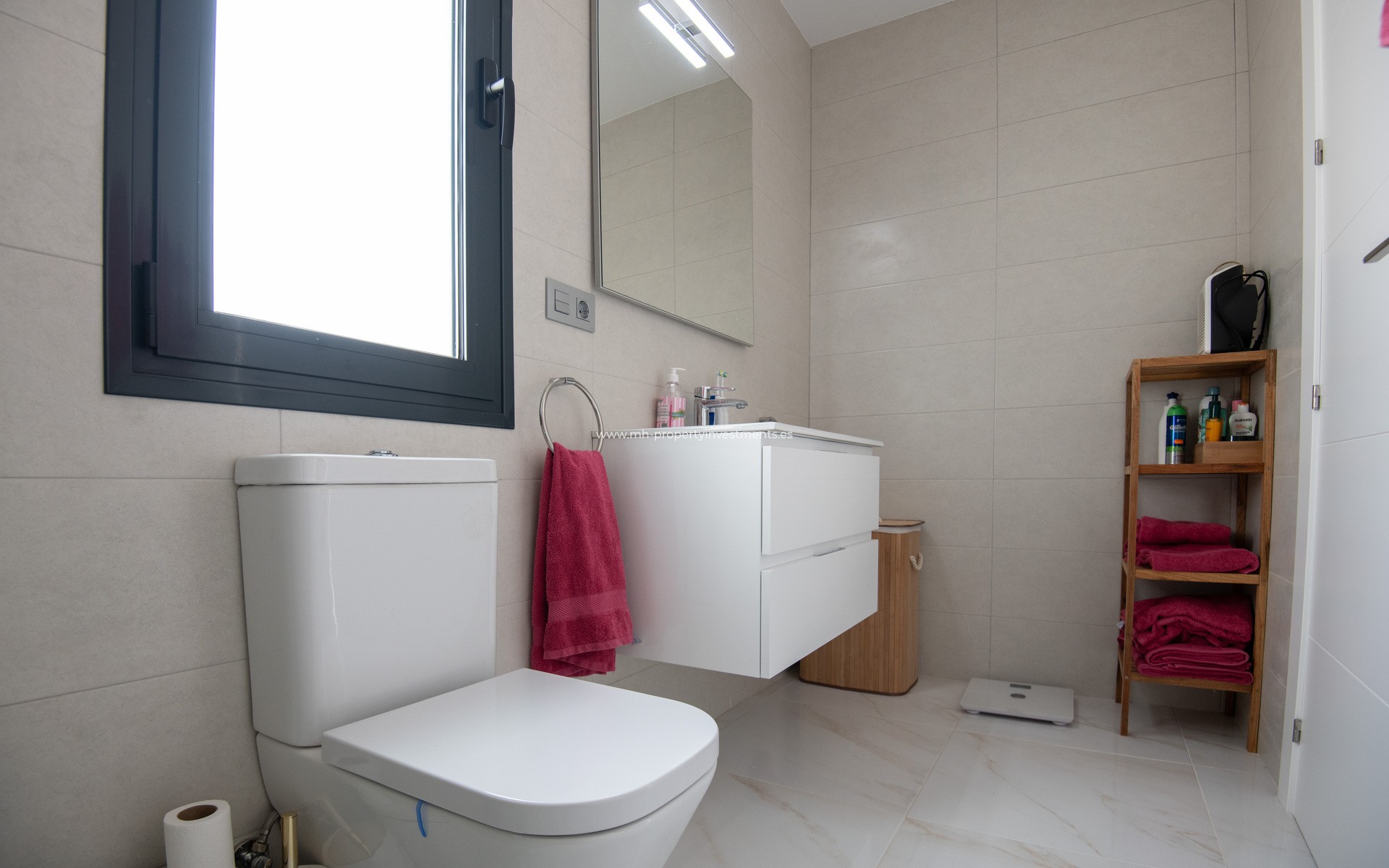 Neubau - detached - Pinar de Campoverde