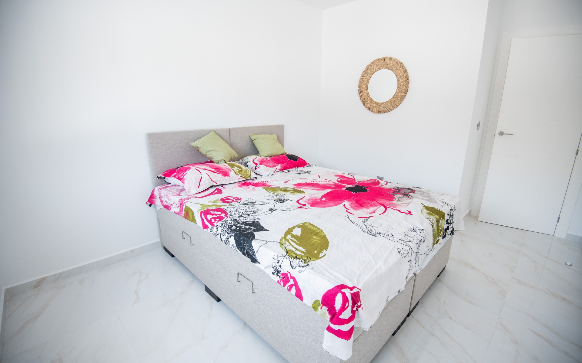 Neubau - detached - Pinar de Campoverde