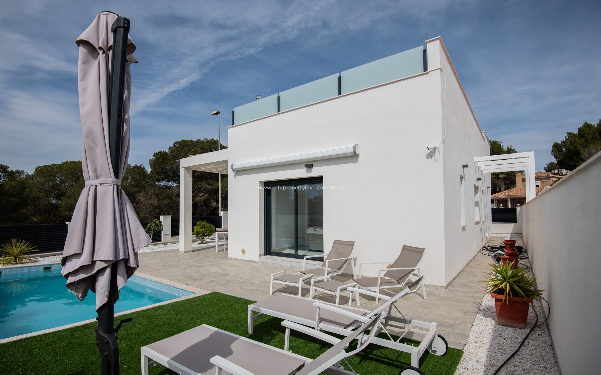 Neubau - detached - Pinar de Campoverde