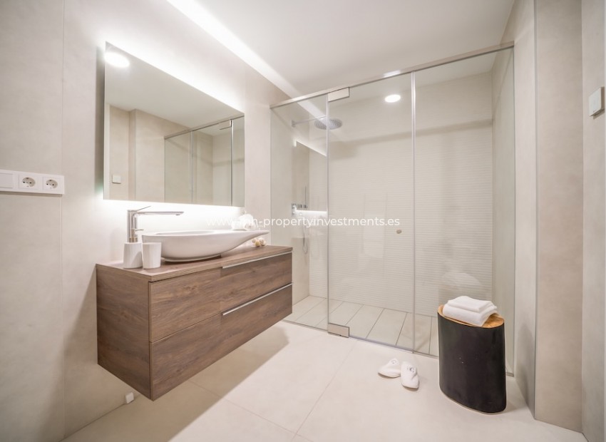 Neubau - penthouse - Estepona