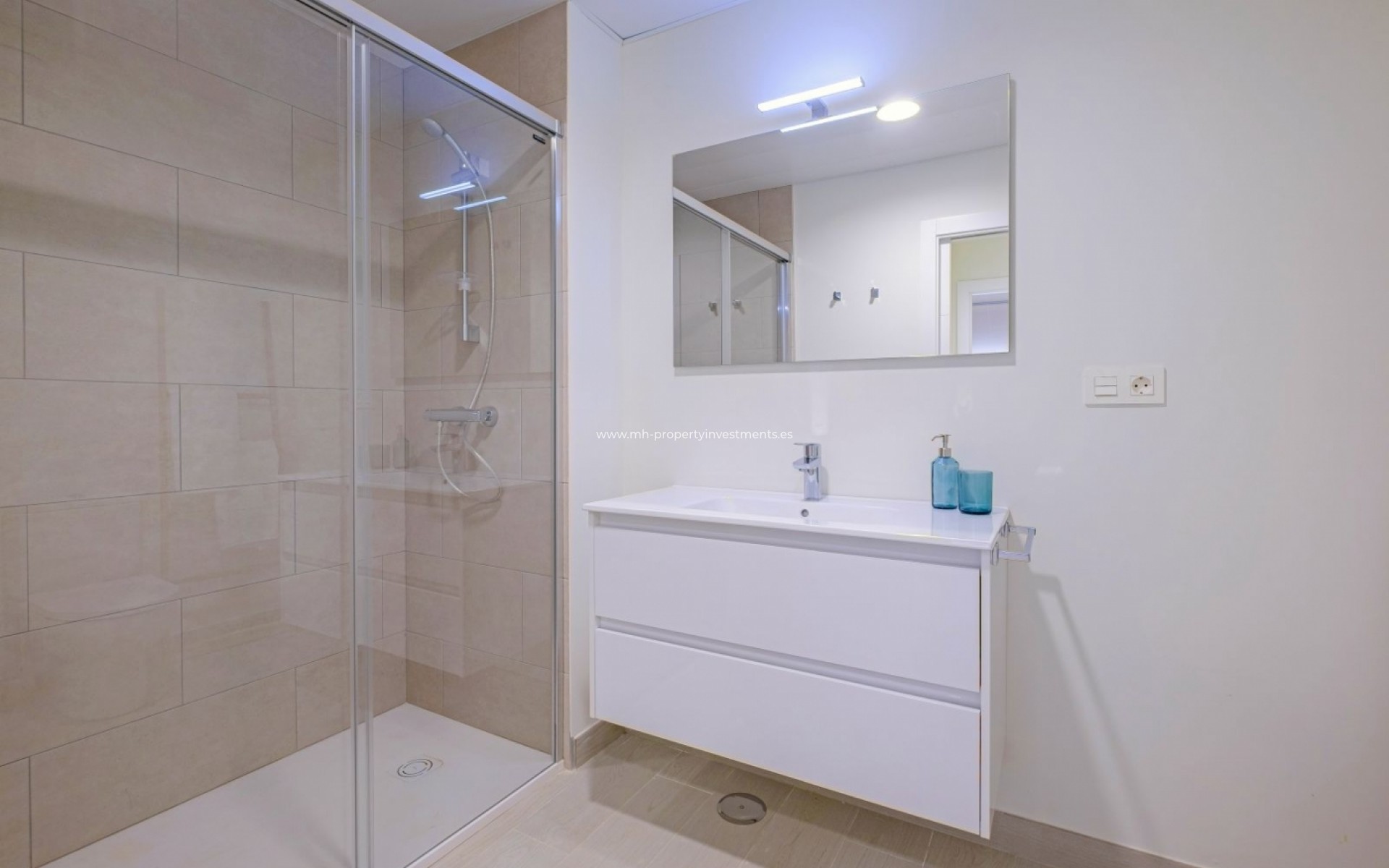 Neubau - Wohnung - Casares