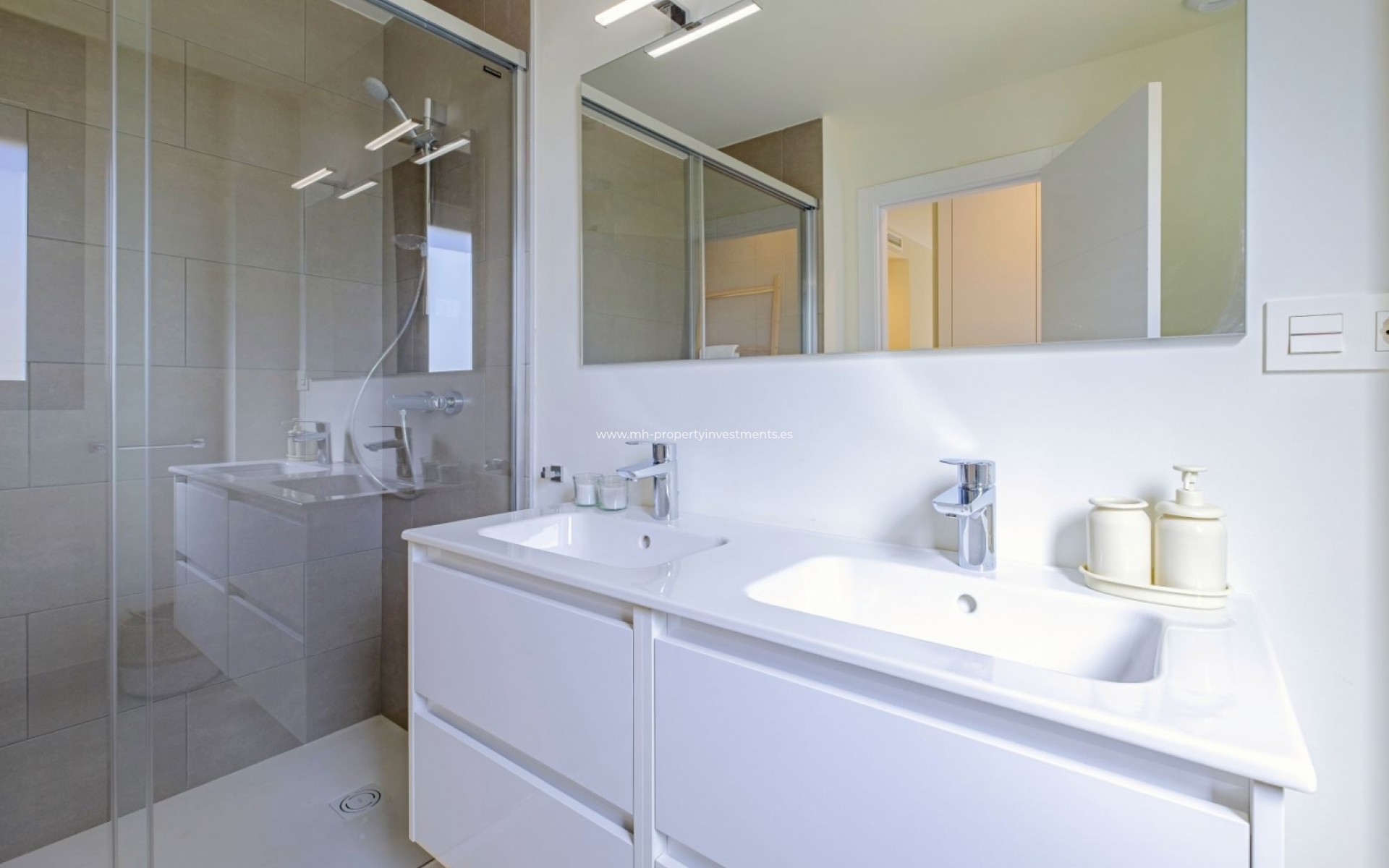 Neubau - Wohnung - Casares