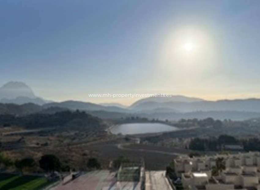 Neubau - Wohnung - Relleu