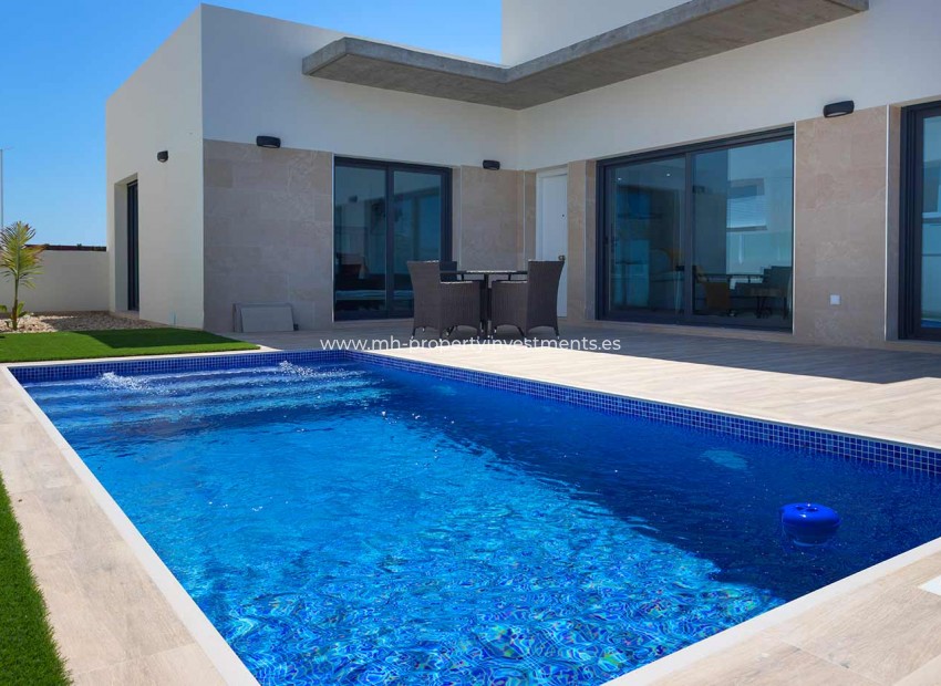 New Build - detached - Daya Nueva