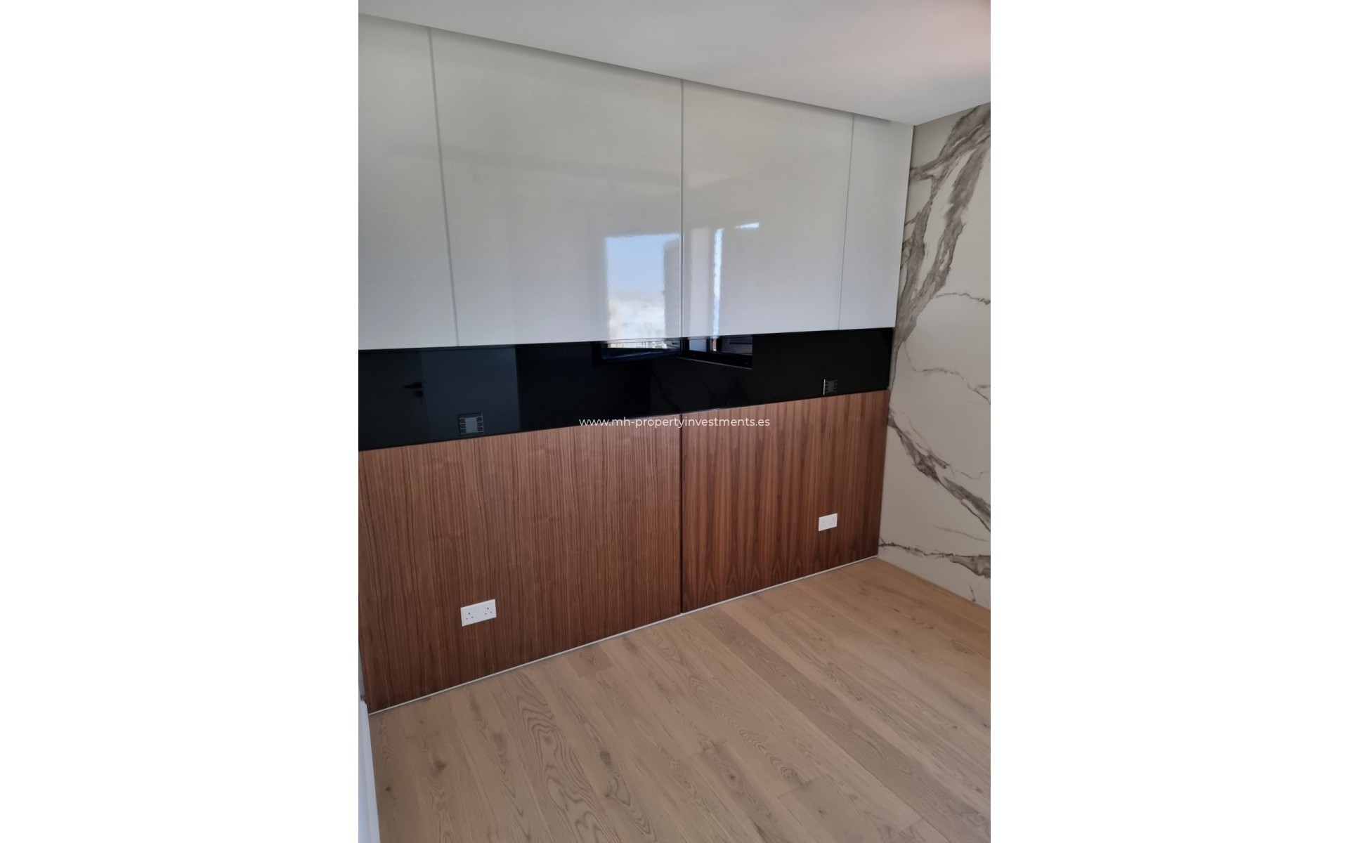 new finished - Apartment - Larnaca - Larnaca (City) - Finikoudes