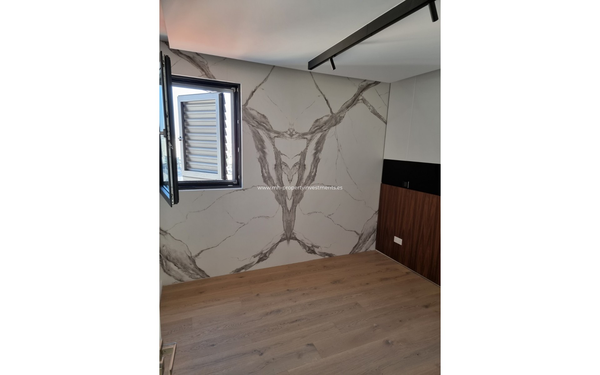 new finished - Apartment - Larnaca - Larnaca (City) - Finikoudes