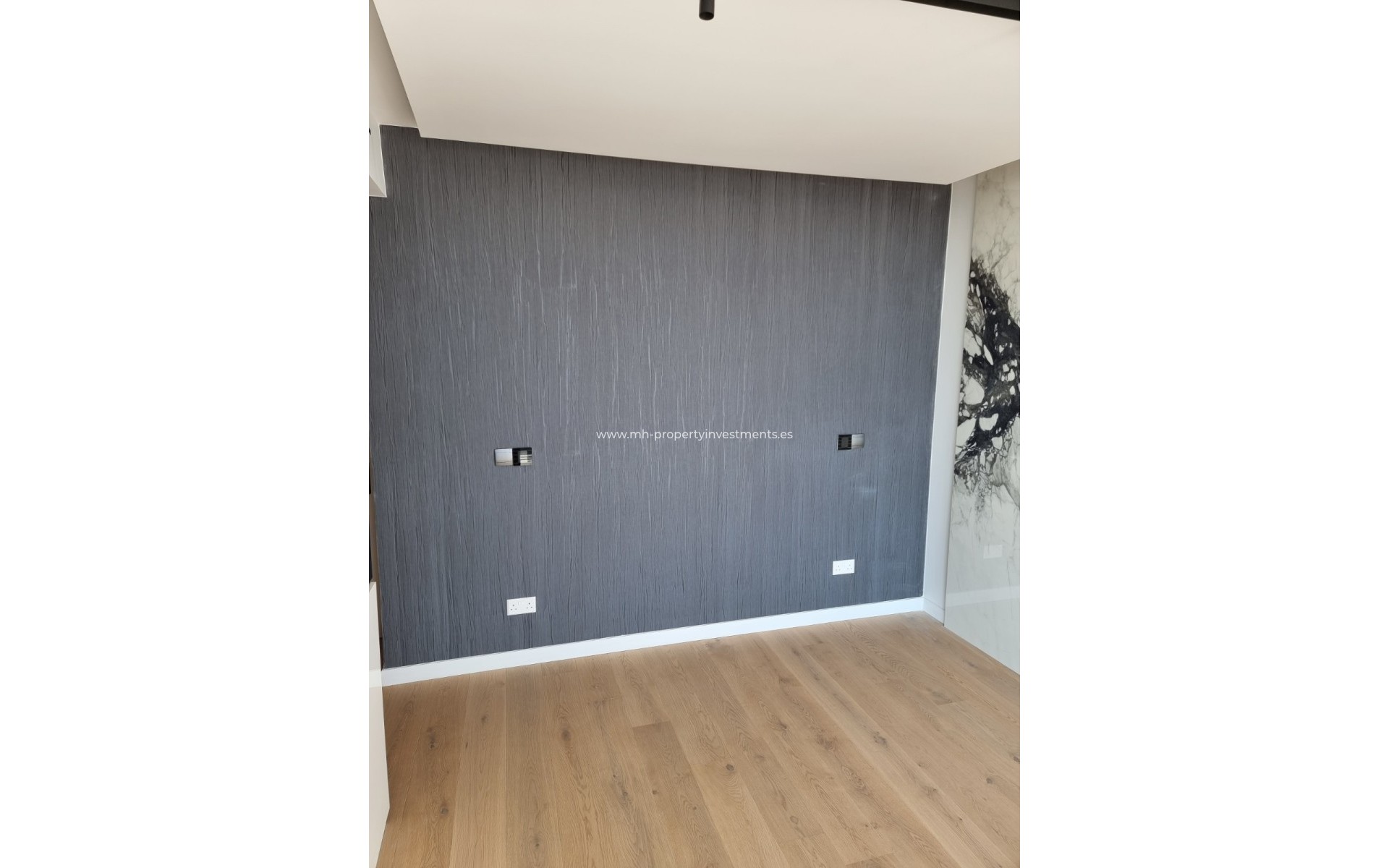 new finished - Apartment - Larnaca - Larnaca (City) - Finikoudes