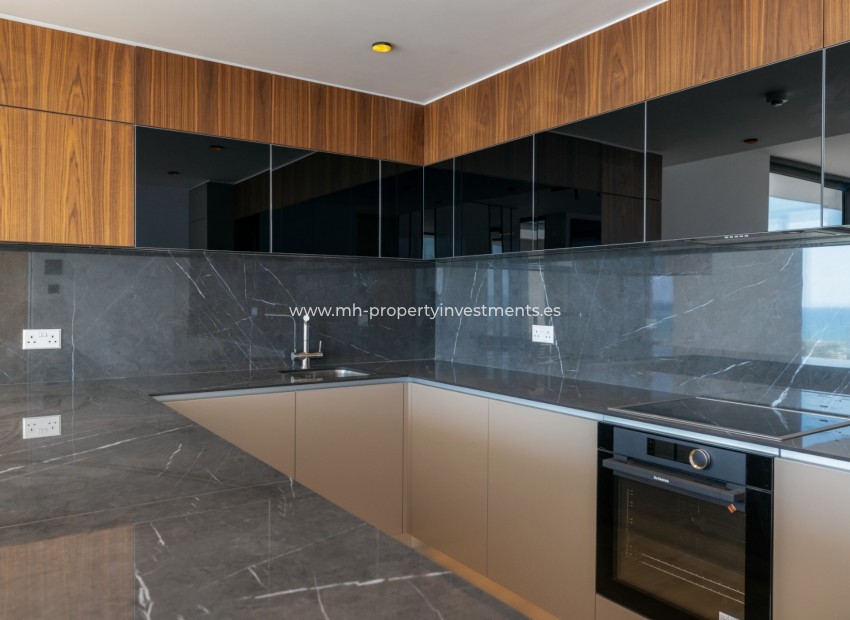 new finished - Apartment - Larnaca - Larnaca (City) - Finikoudes