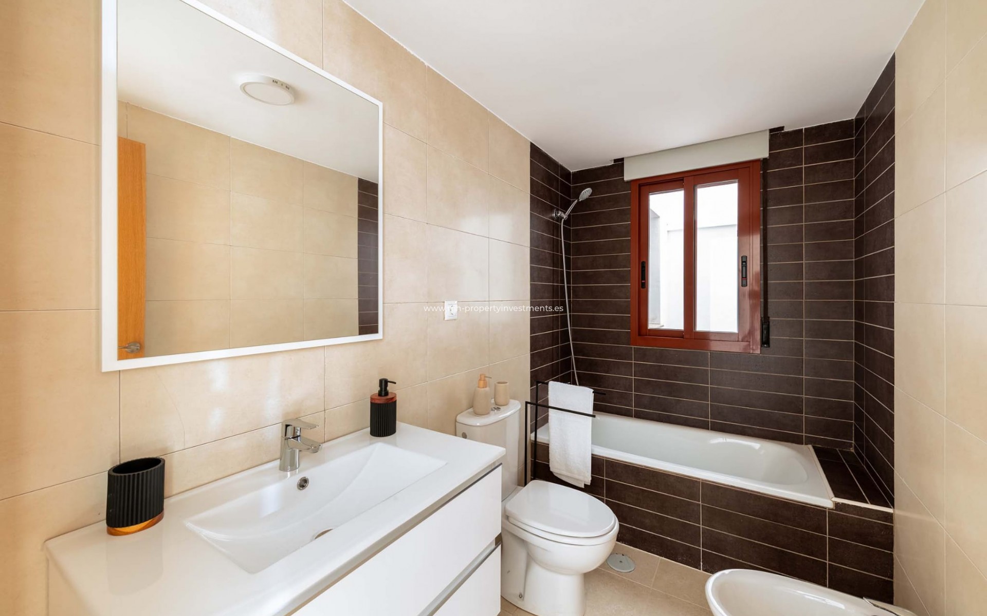 Nouvelle construction - Apartment - Jerónimo y Avileses