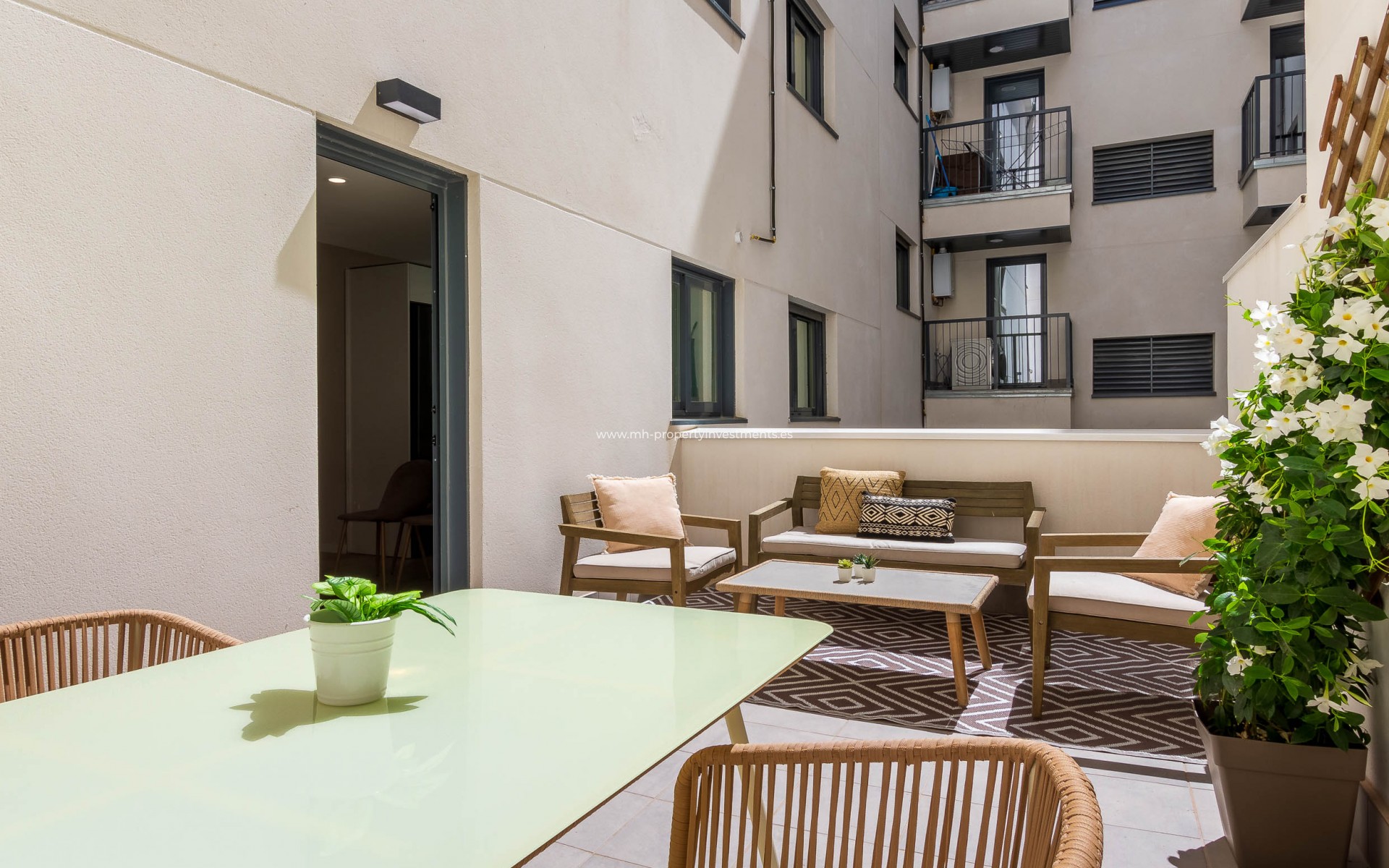 Nouvelle construction - ground-floor - Las Lagunas de Mijas