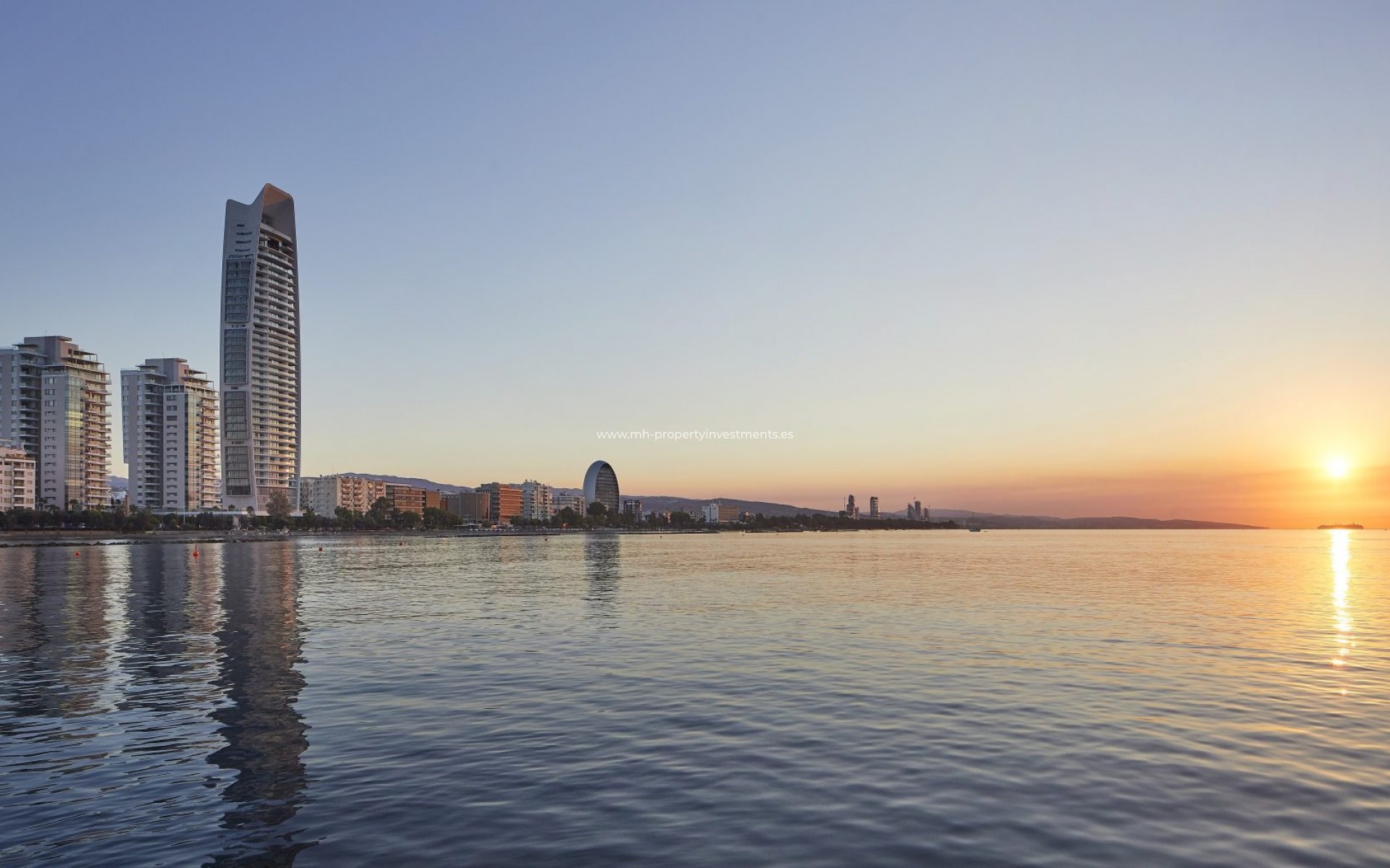 Resale - Apartment - Limassol