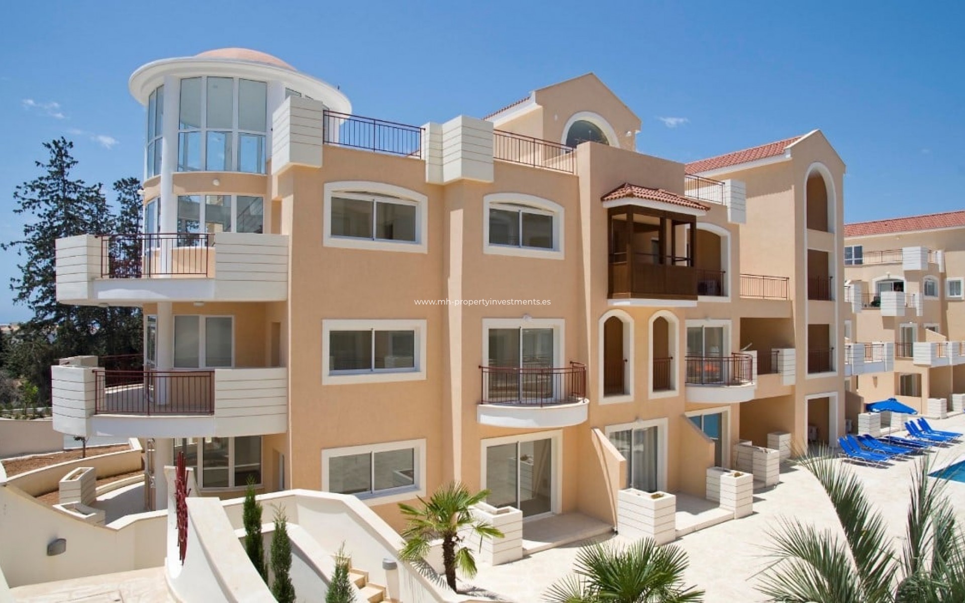 Resale - Townhouse - Kato Pafos