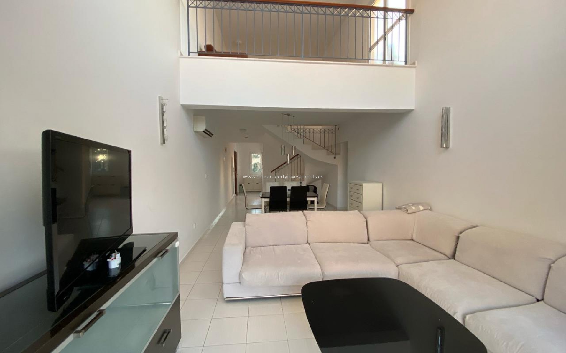 Resale - Townhouse - Kato Pafos