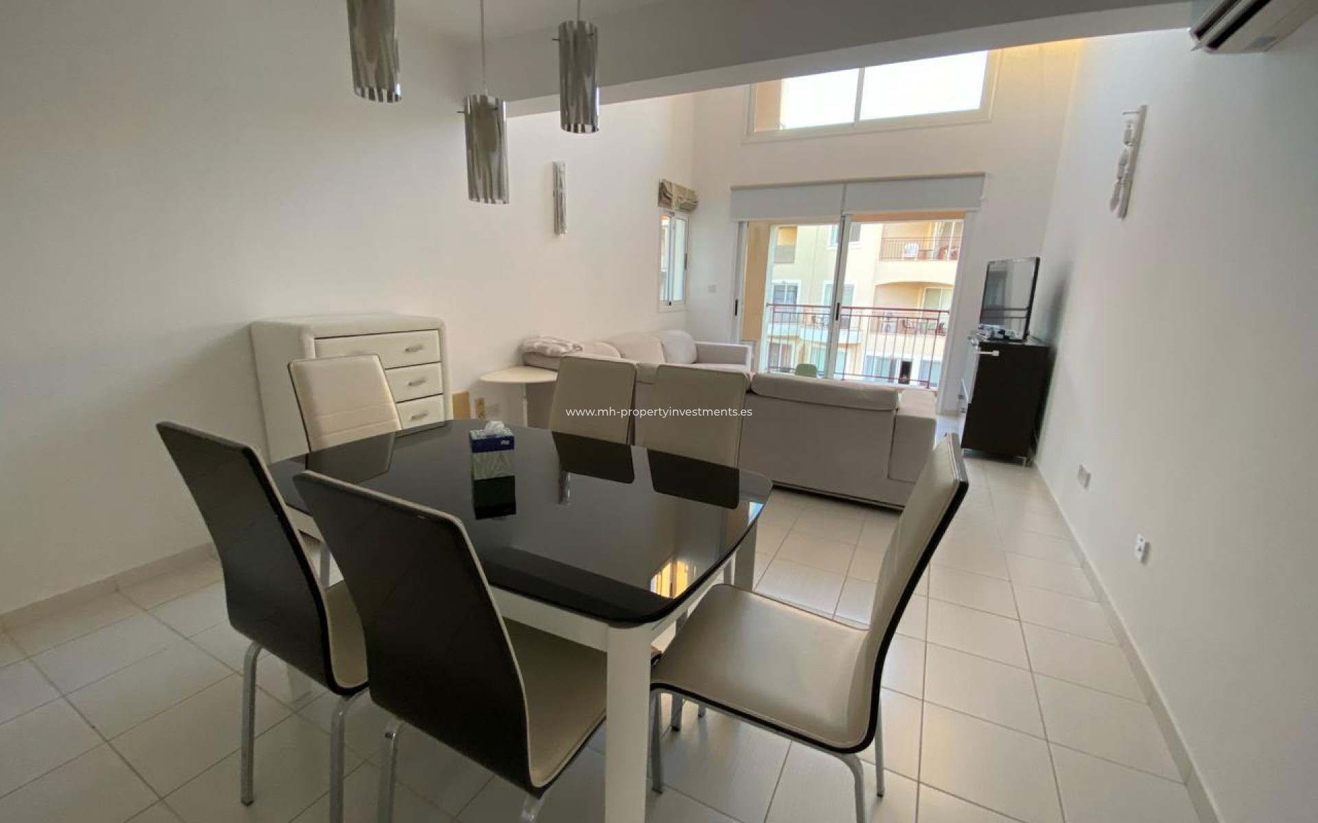 Resale - Townhouse - Kato Pafos