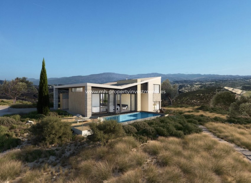 Resale - Villa - Tsada