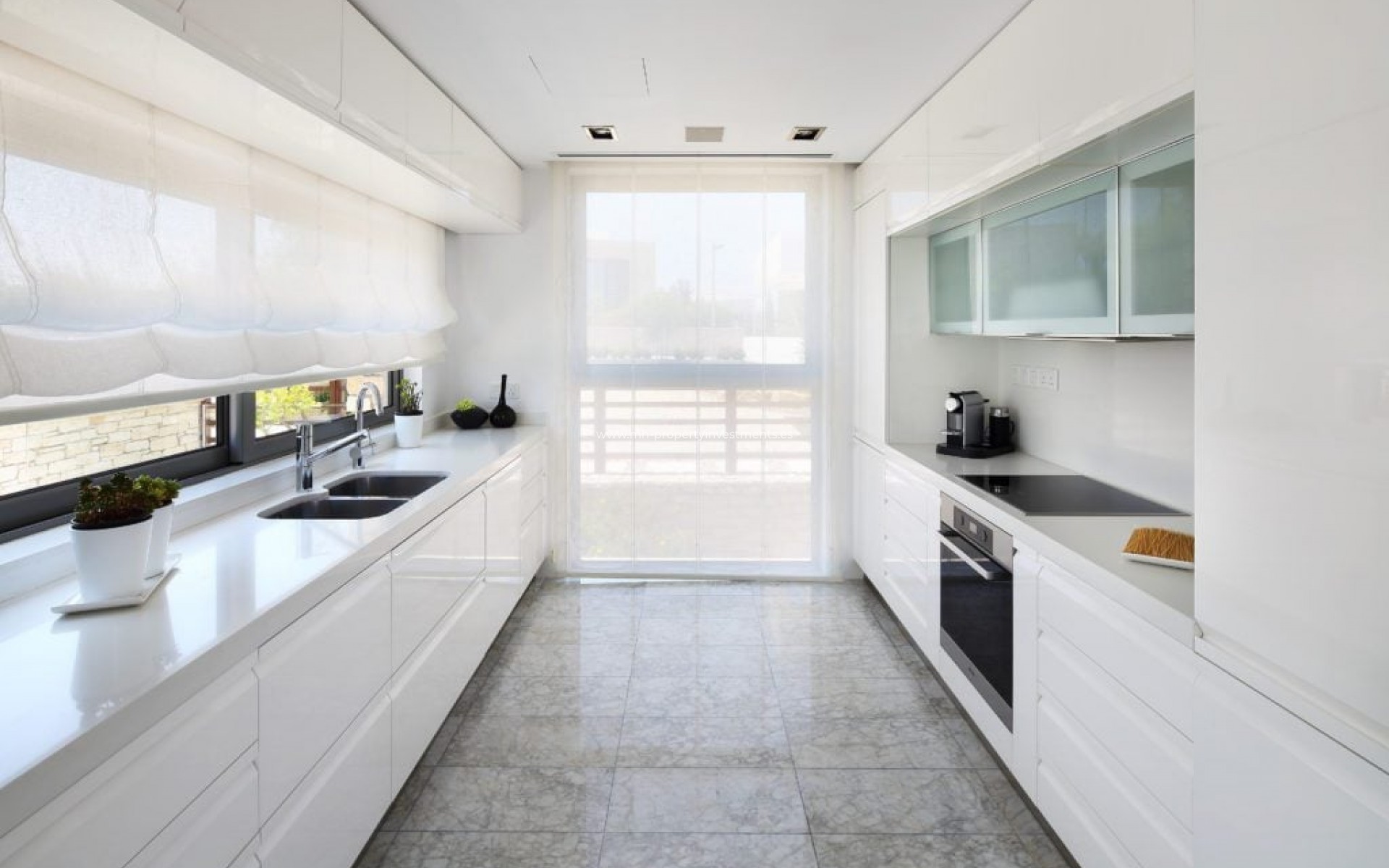 Revente - Villa - Tsada