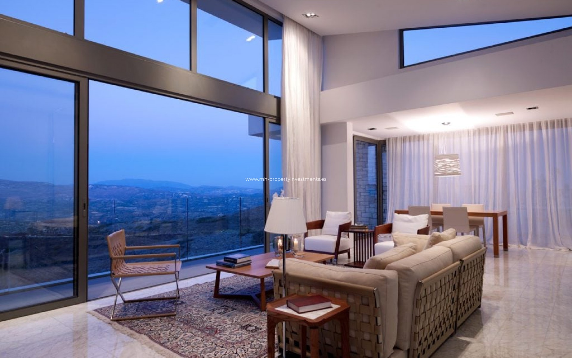 Revente - Villa - Tsada