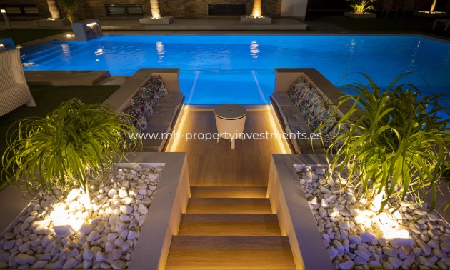 Villa - Neubau - Jerónimo y Avileses - Jerónimo y Avileses