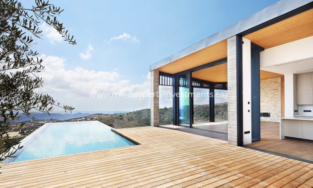 Villa - Wiederverkauf - Tsada - Tsada