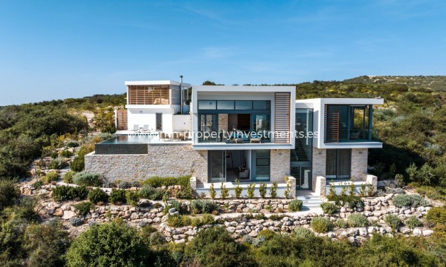 Villa - Wiederverkauf - Tsada - Tsada