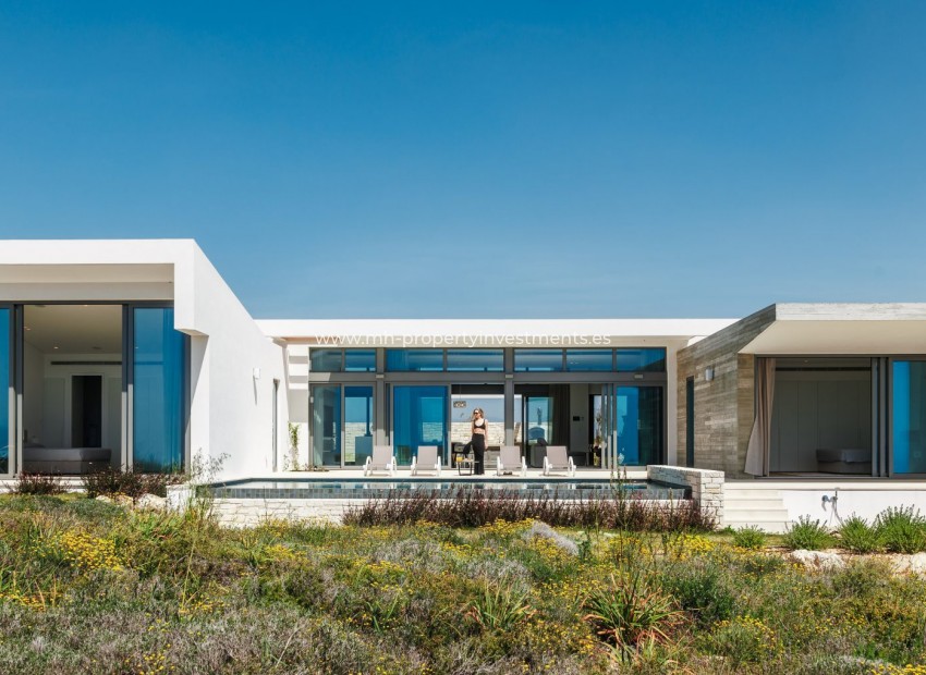 Wiederverkauf - Villa - Tsada